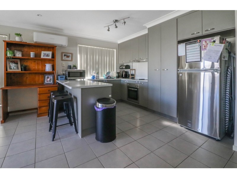 28 Bounty Circuit, Eli Waters QLD 4655