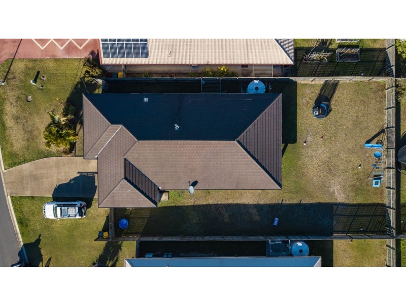 28 Bounty Circuit, Eli Waters QLD 4655