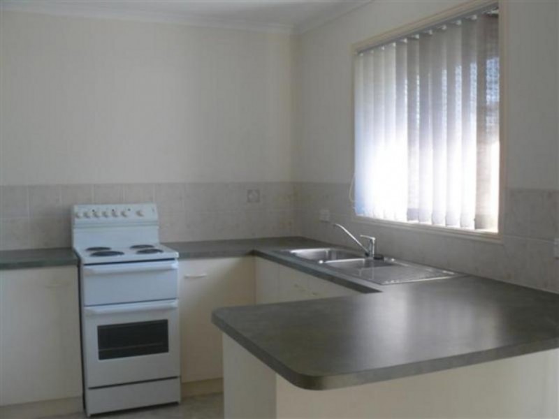 1/40 Zephyr Street, Scarness QLD 4655