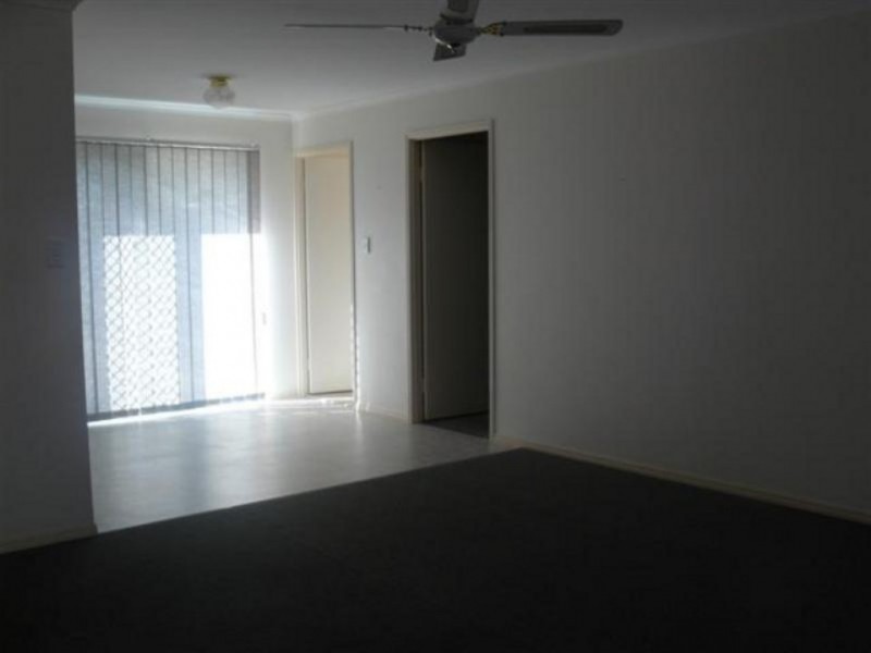 1/40 Zephyr Street, Scarness QLD 4655