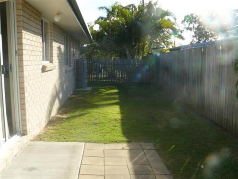 1/40 Zephyr Street, Scarness QLD 4655