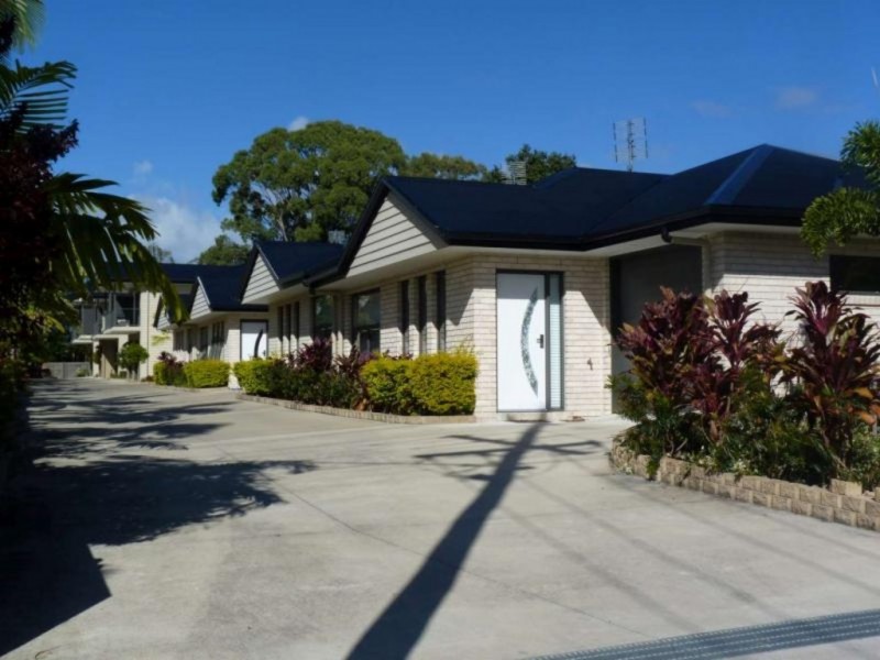 Unit 2, 185 Torquay Road, Scarness QLD 4655