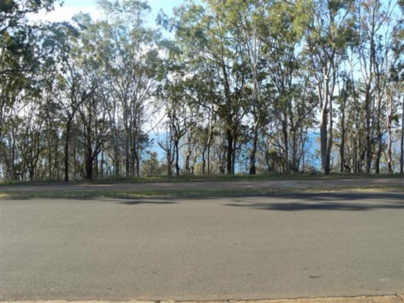 39 Esplanade, Point Vernon QLD 4655