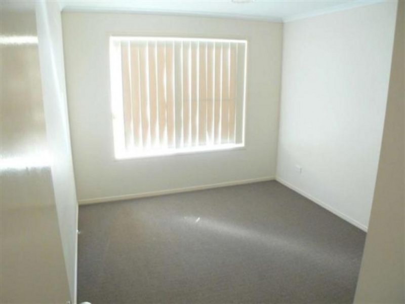 25 Bunya Court Eli Waters, Eli Waters QLD 4655