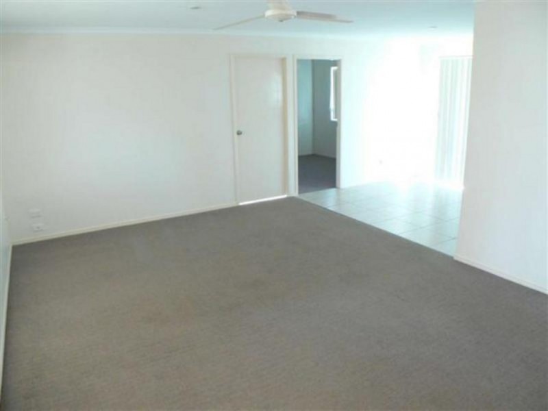 25 Bunya Court Eli Waters, Eli Waters QLD 4655