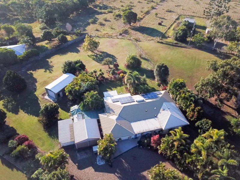 8 North Point Court, Dundowran QLD 4655