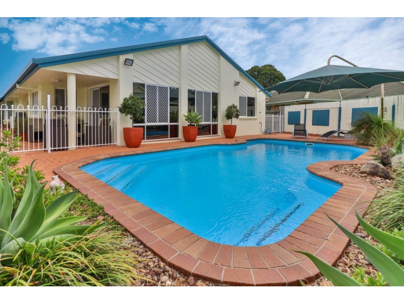 4 Adair Court, Kawungan QLD 4655