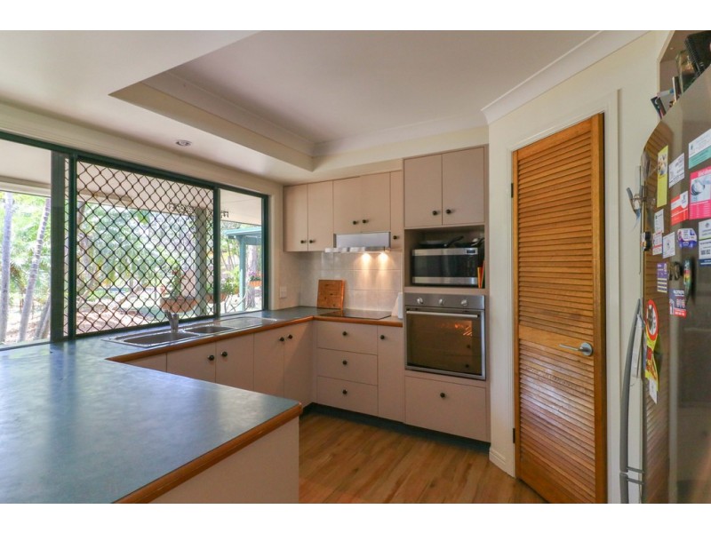 48 Green Acres Road, Dundowran QLD 4655