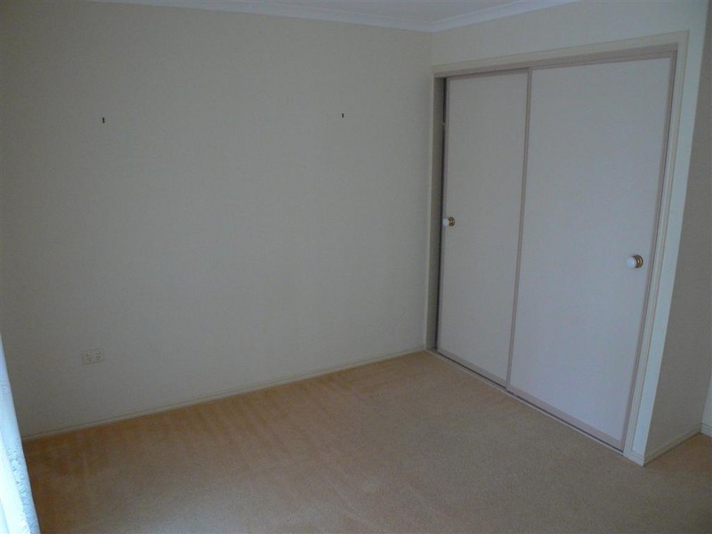 15 Shelley St, Scarness QLD 4655