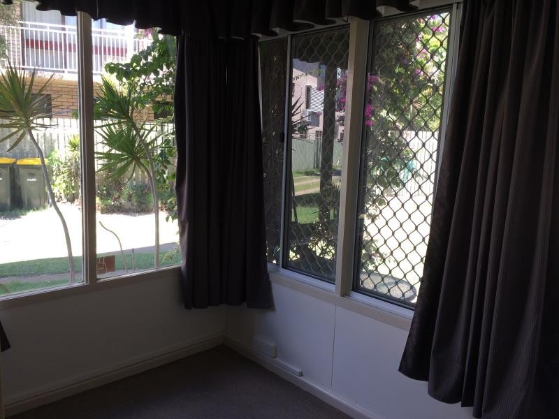 3/374 Esplanade, Torquay QLD 4655
