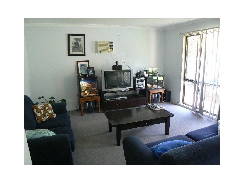 106 Corser St, Point Vernon QLD 4655