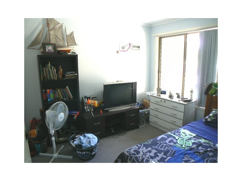 106 Corser St, Point Vernon QLD 4655