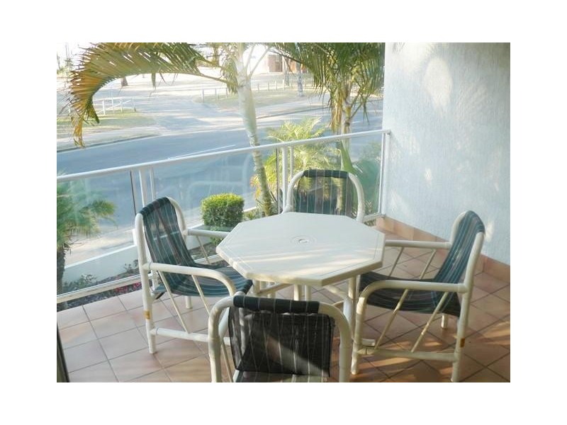 4/367 Esplanade, Scarness QLD 4655