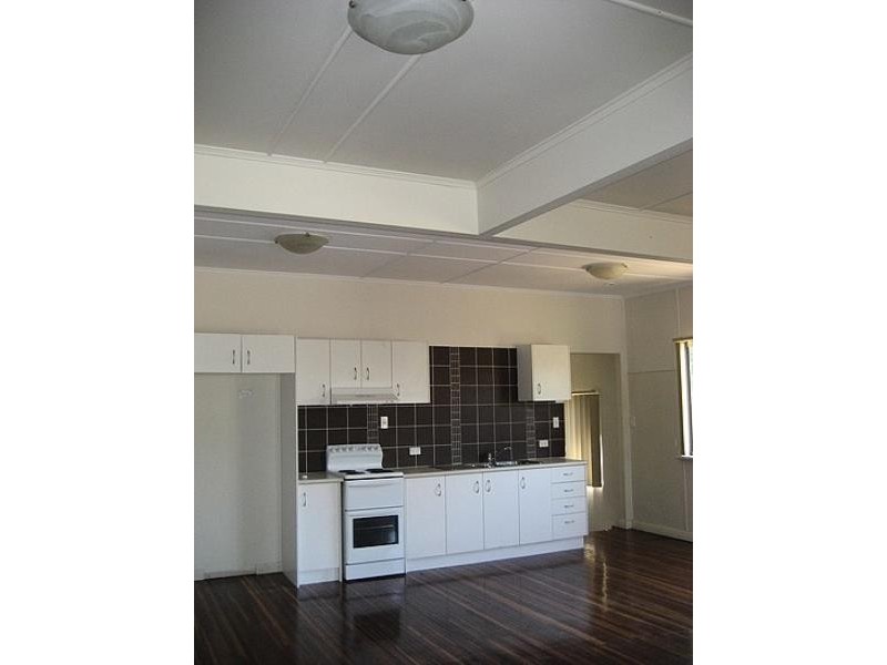 102 cypress Street, Torquay QLD 4655