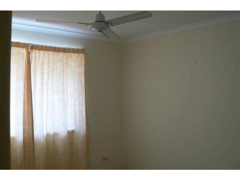 37 Michelle Drive, Point Vernon QLD 4655