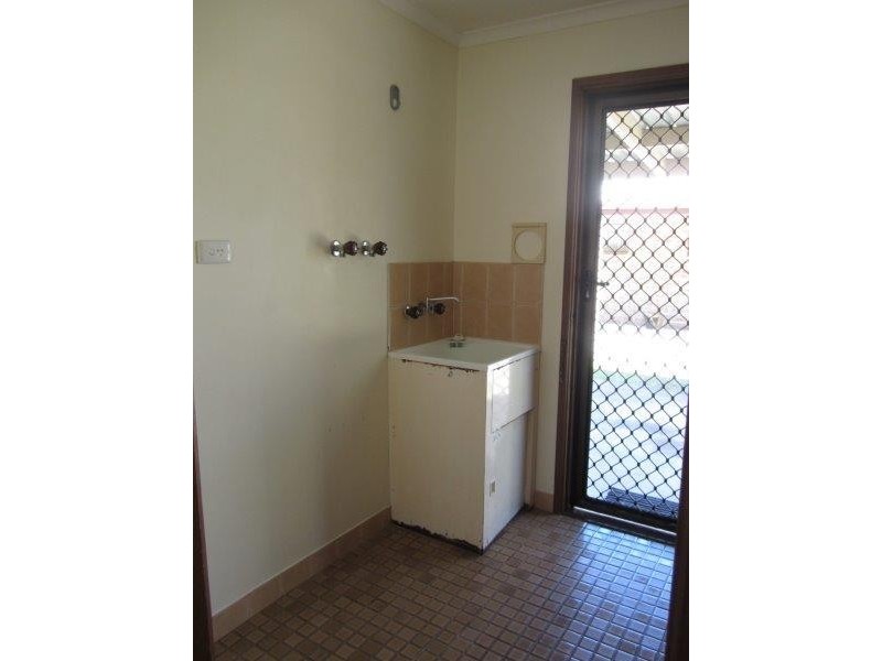 4/82 Miller Street, Urangan QLD 4655