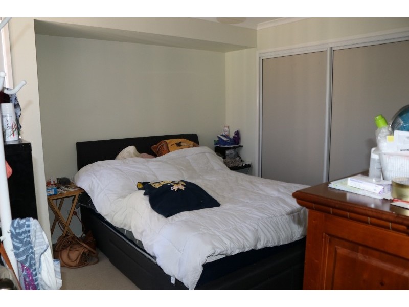 25 Vicki Parade, Torquay QLD 4655