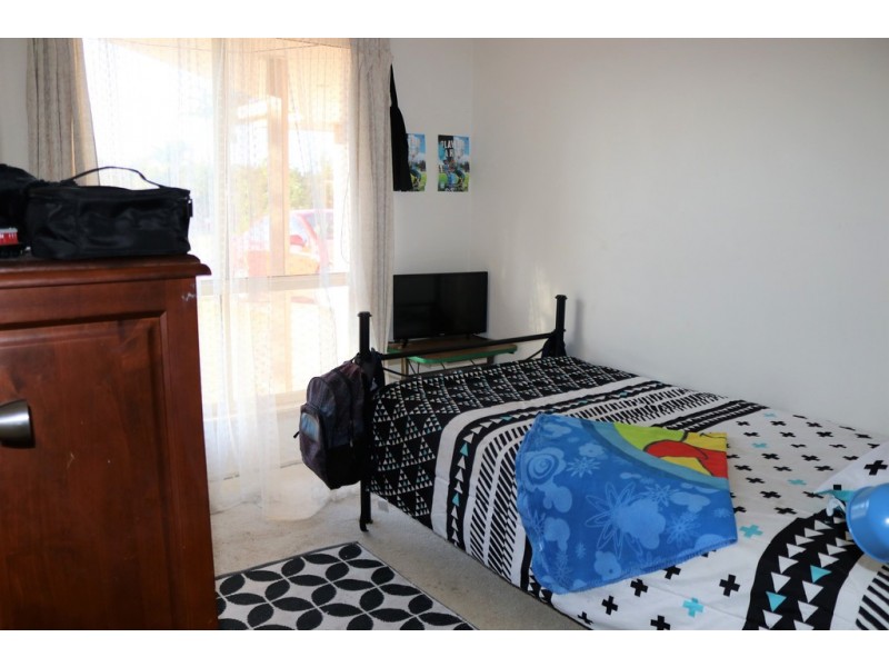 35 Ironbark Street, Kawungan QLD 4655