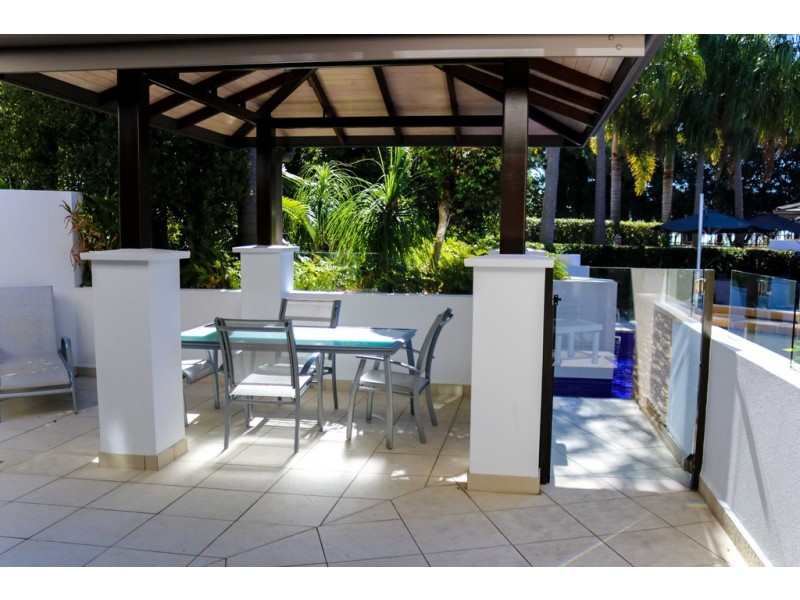 105/468 Esplanade, Torquay QLD 4655