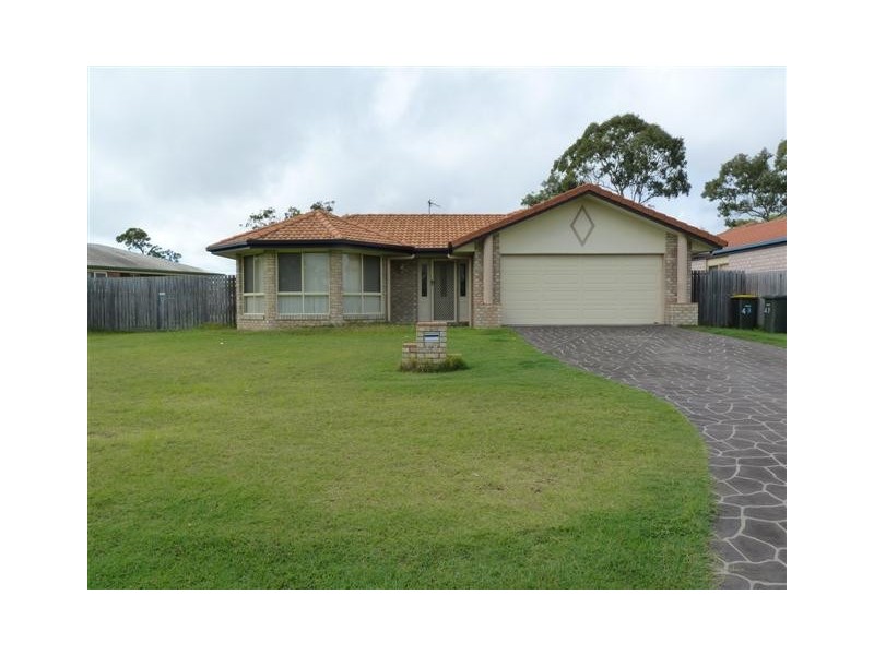 48 Kookaburra Dr, Eli Waters QLD 4655