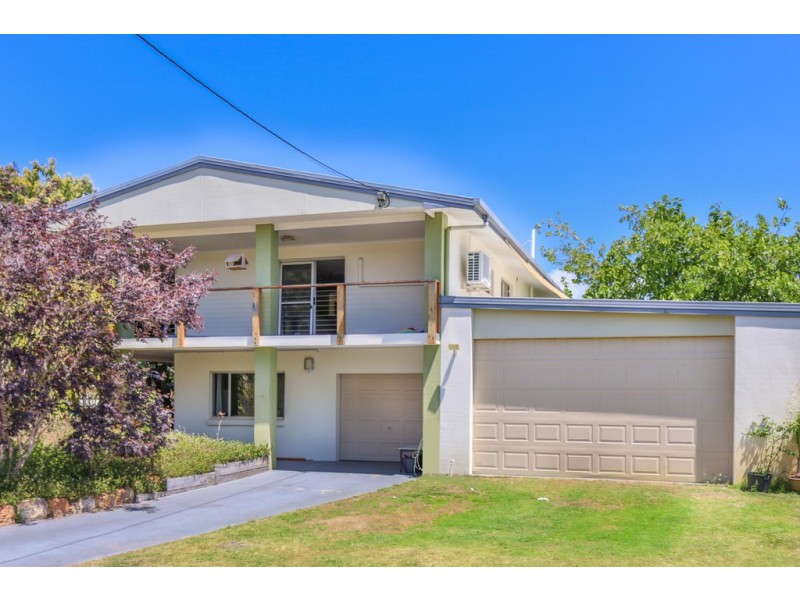 43 Richard Street, Urangan QLD 4655