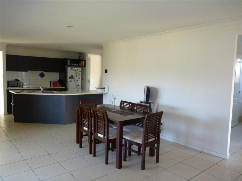 8 Wongala Way, Eli Waters QLD 4655