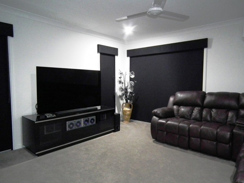 33 O’Connell Parade, Urraween QLD 4655