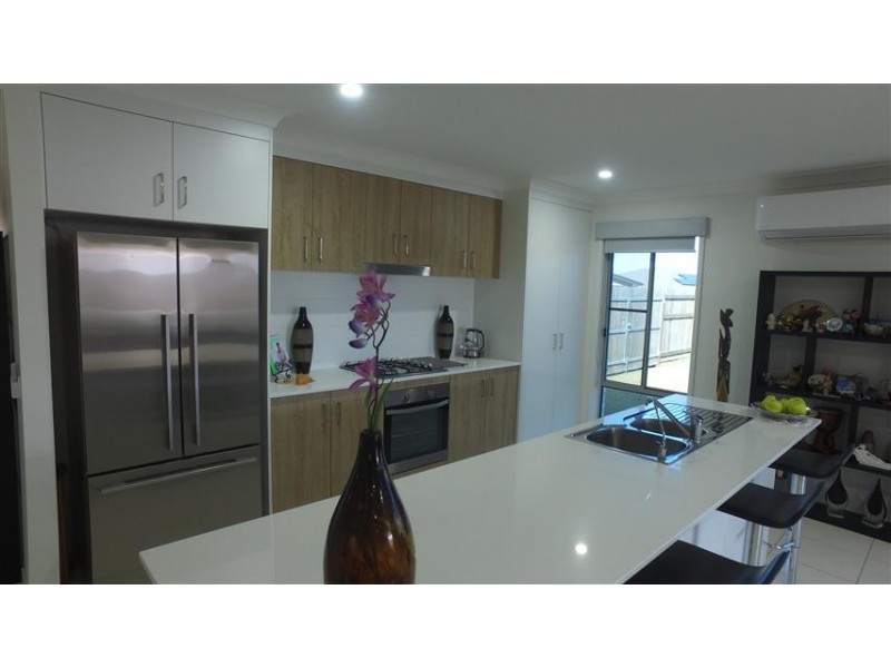 33 O’Connell Parade, Urraween QLD 4655