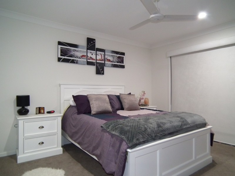 33 O’Connell Parade, Urraween QLD 4655