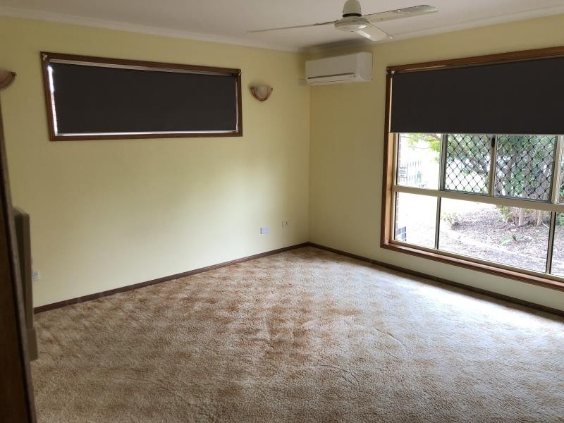 11 Matthew Drive, Urangan QLD 4655