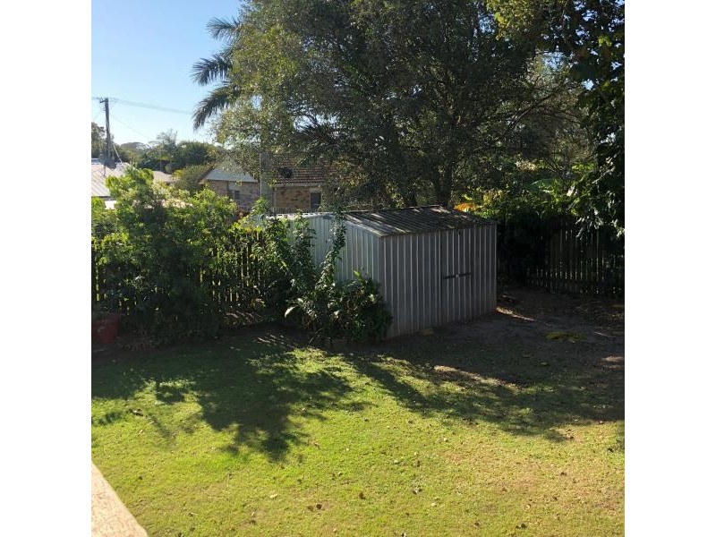 11 Matthew Drive, Urangan QLD 4655