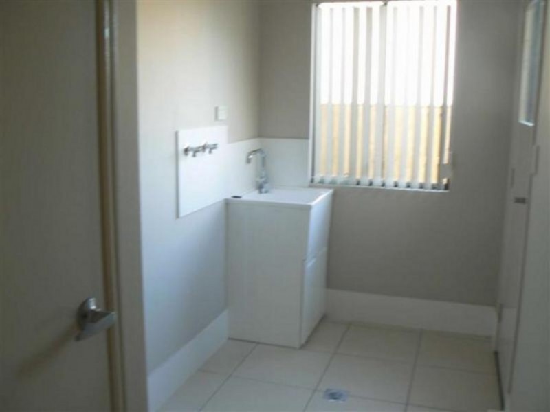 16 Bay Breeze Close, Wondunna QLD 4655