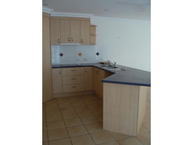17 Surrey Court, Kawungan QLD 4655