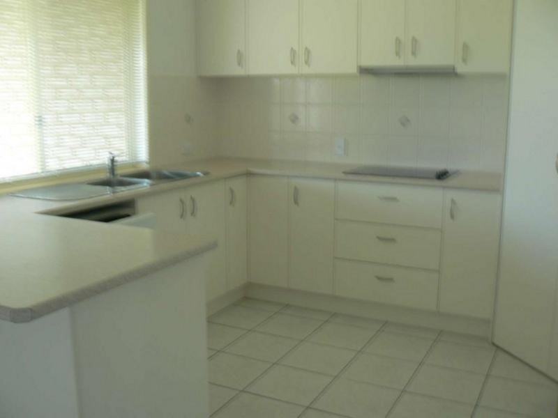 4 Westminster Court, Kawungan QLD 4655