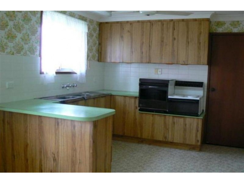 10 Kululu Crescent, Scarness QLD 4655