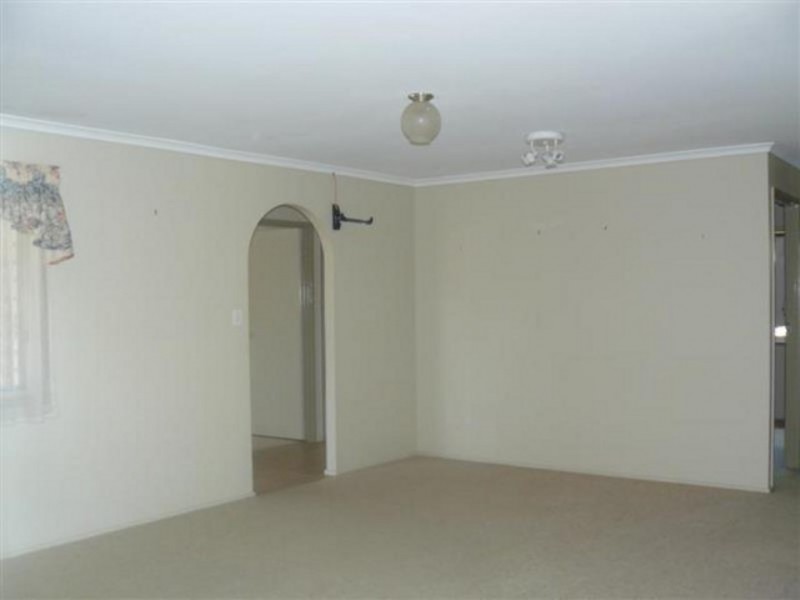 1 Ripley Avenue, Pialba QLD 4655