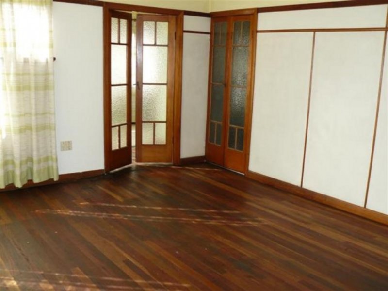 351 Esplanade, Scarness QLD 4655