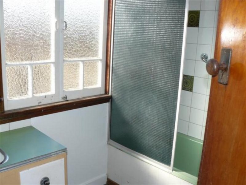 351 Esplanade, Scarness QLD 4655