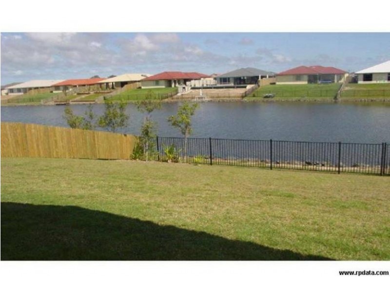 5 Lady Nelson Drive, Eli Waters QLD 4655