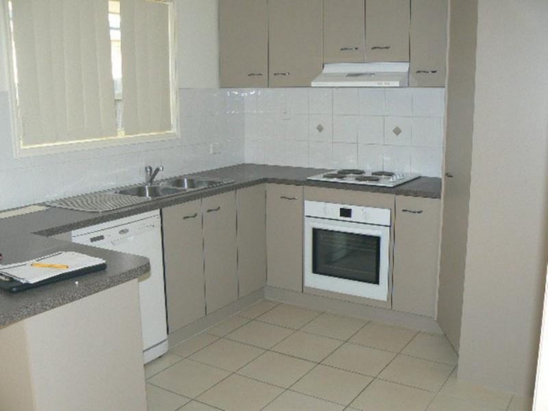 Unit 2/34 Yarrilee Circuit, Eli Waters QLD 4655