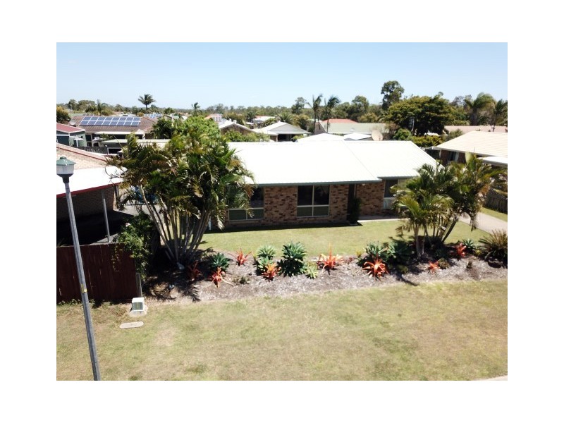 5 Burton Court, Point Vernon QLD 4655