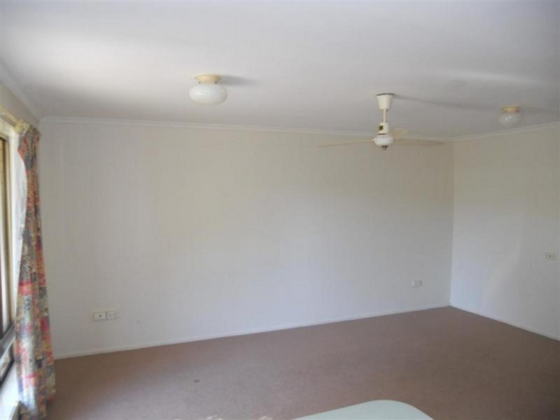 Unit 2/11-19 Urraween Road, Urraween QLD 4655