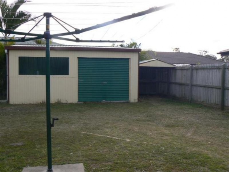 125 Robert Street, Torquay QLD 4655