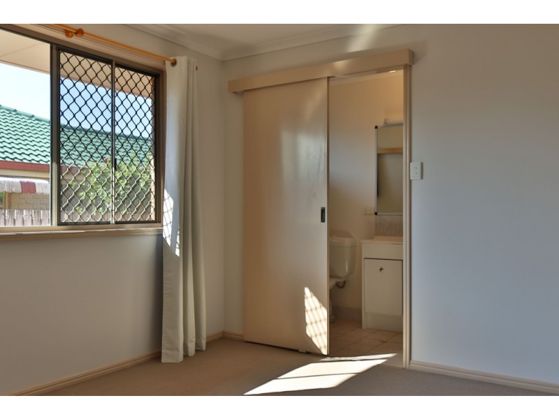 17 Dean Court, Urraween QLD 4655