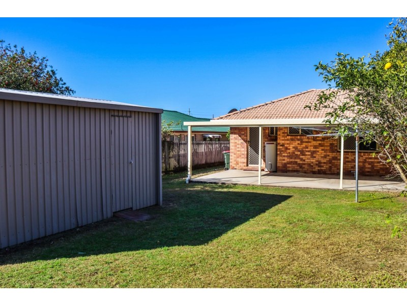 17 Dean Court, Urraween QLD 4655
