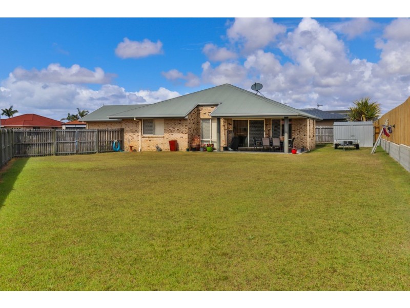 17 Surrey Court, Kawungan QLD 4655