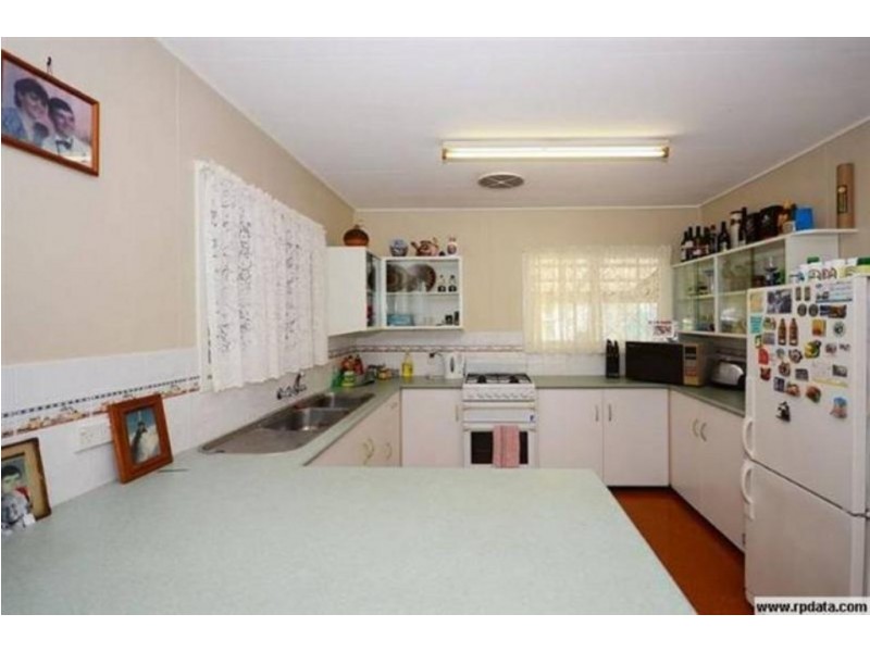 34 Hervey Street, Scarness QLD 4655