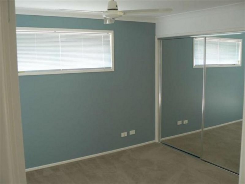 3 Captain Cook Street, Urraween QLD 4655