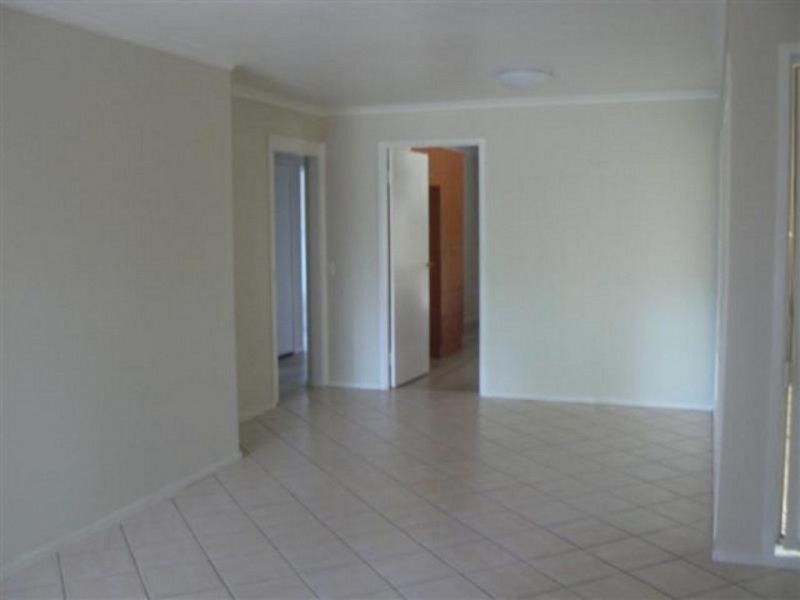 122 Corser Street, Point Vernon QLD 4655