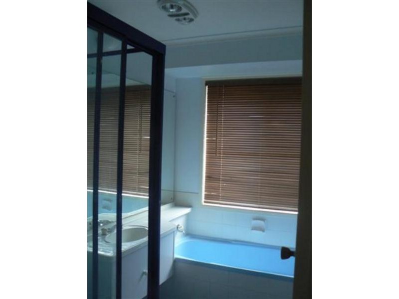 122 Corser Street, Point Vernon QLD 4655